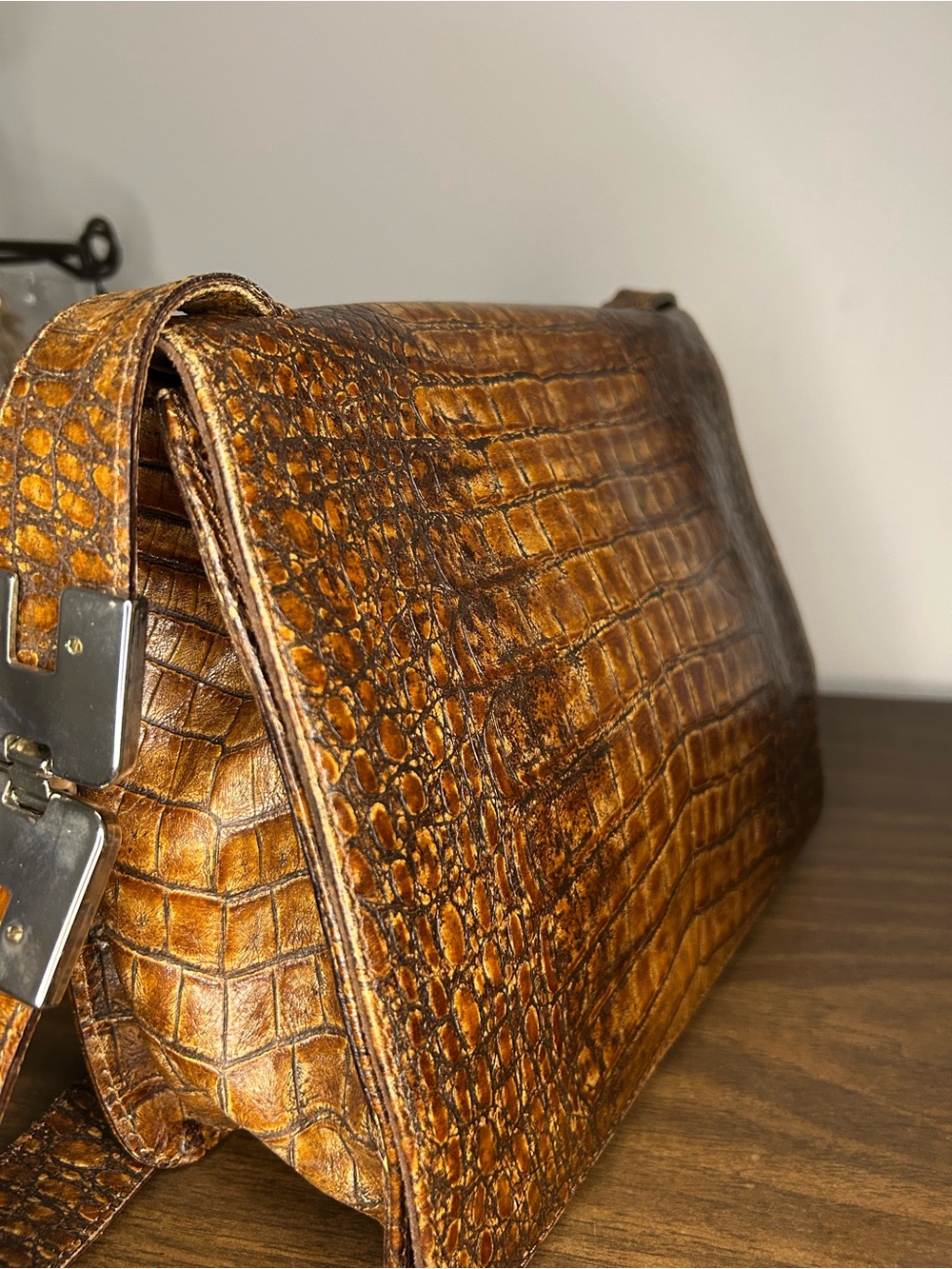 Coccinelle Brown Croc Embossed Leather Shoulder Bag - Picture 3 of 14